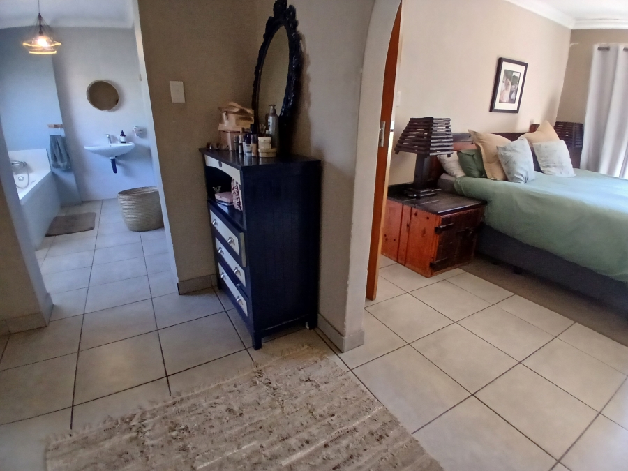 4 Bedroom Property for Sale in Dalpark Proper Gauteng