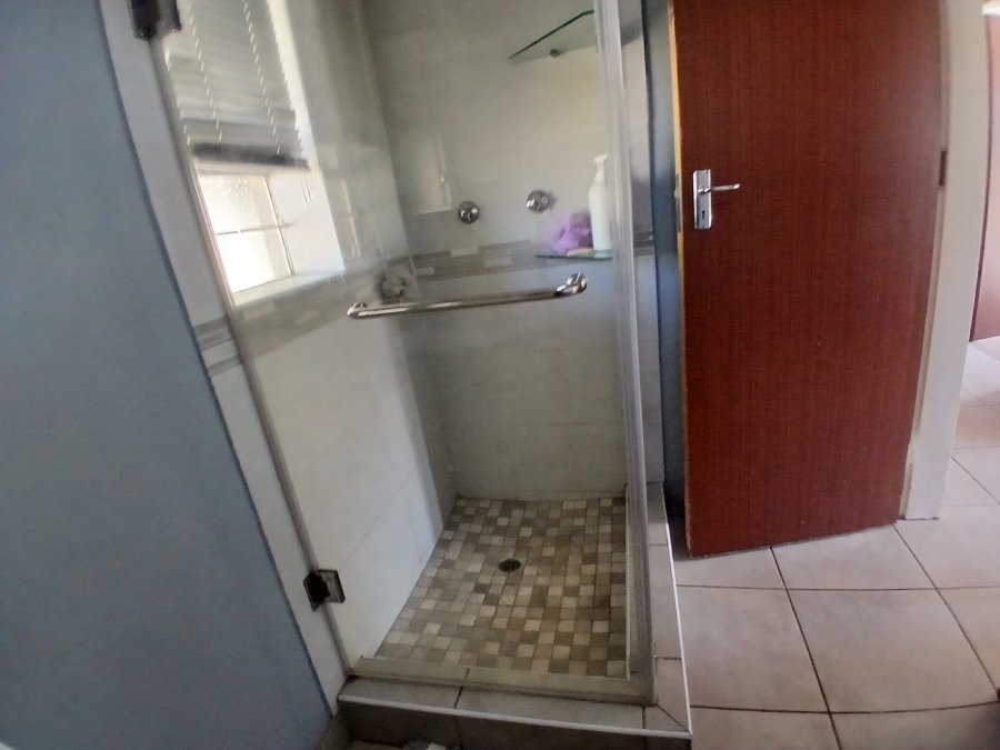 4 Bedroom Property for Sale in Dalpark Proper Gauteng