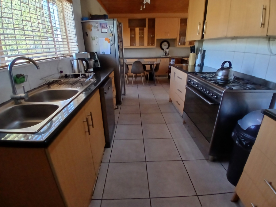 4 Bedroom Property for Sale in Dalpark Proper Gauteng