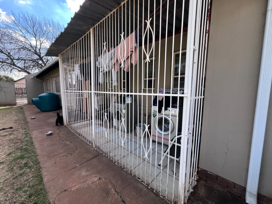 4 Bedroom Property for Sale in Dalpark Proper Gauteng