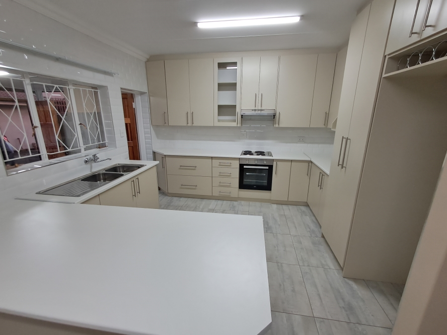 To Let 3 Bedroom Property for Rent in Vanderbijlpark CE 2 Gauteng