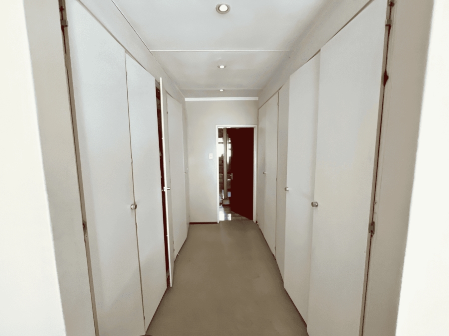 3 Bedroom Property for Sale in Bedford Gardens Gauteng