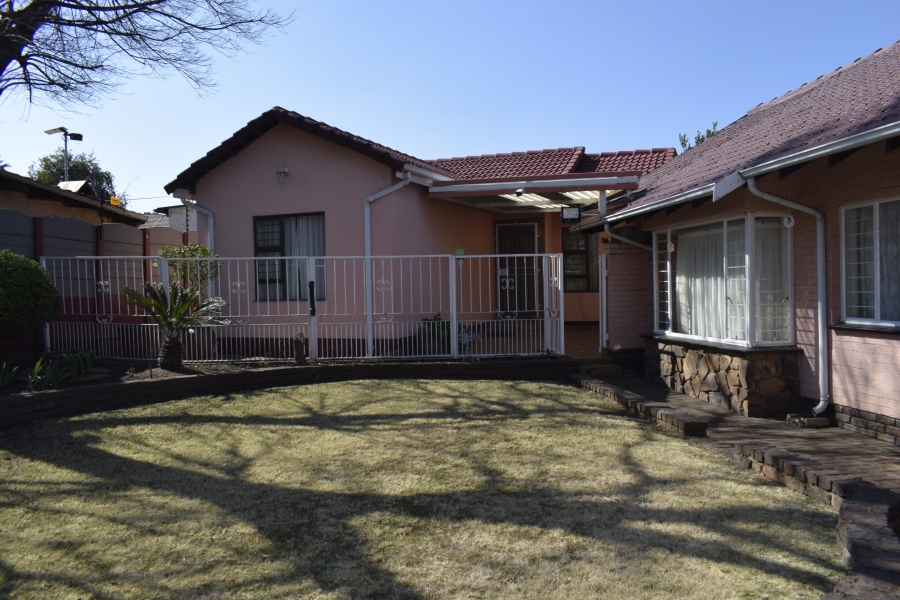 3 Bedroom Property for Sale in Farrar Park Gauteng