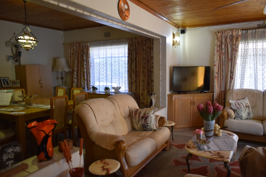 3 Bedroom Property for Sale in Farrar Park Gauteng