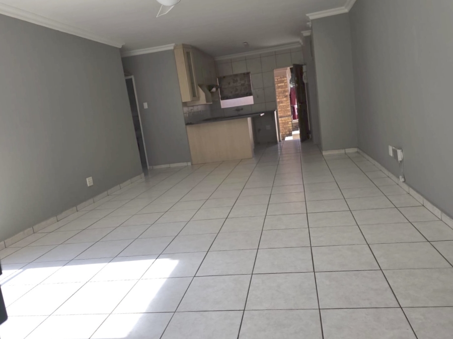 To Let 2 Bedroom Property for Rent in Nimrod Park Gauteng