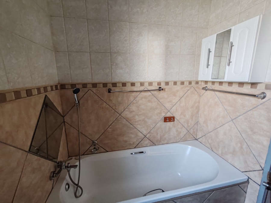 3 Bedroom Property for Sale in New State Areas Gauteng
