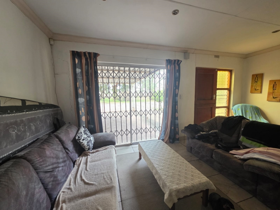3 Bedroom Property for Sale in Mantevrede Gauteng