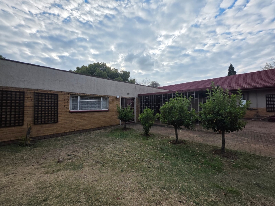 3 Bedroom Property for Sale in Mantevrede Gauteng
