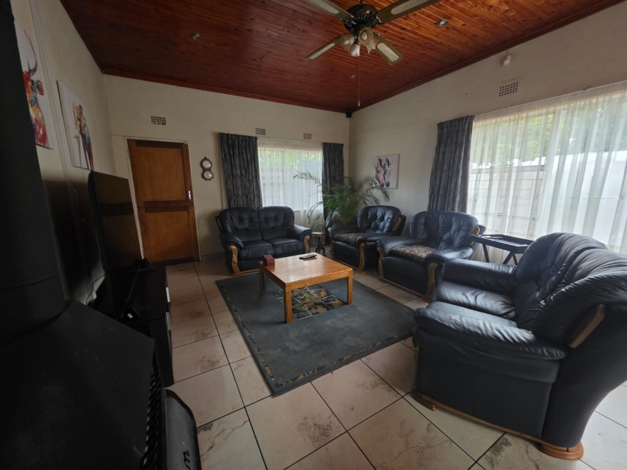 3 Bedroom Property for Sale in Mantevrede Gauteng