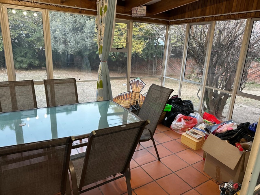 To Let 3 Bedroom Property for Rent in Olivedale Gauteng