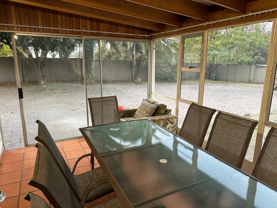 To Let 3 Bedroom Property for Rent in Olivedale Gauteng