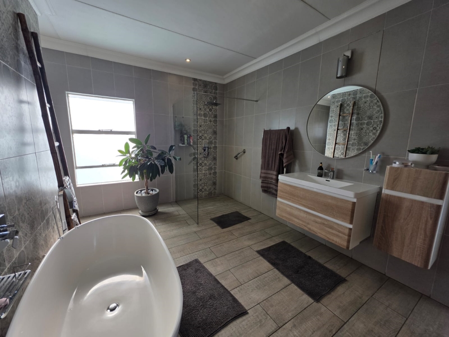 3 Bedroom Property for Sale in Lasiandra Gauteng