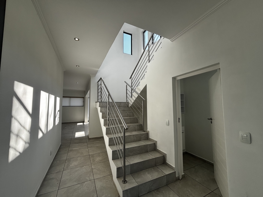 3 Bedroom Property for Sale in Edenburg Gauteng
