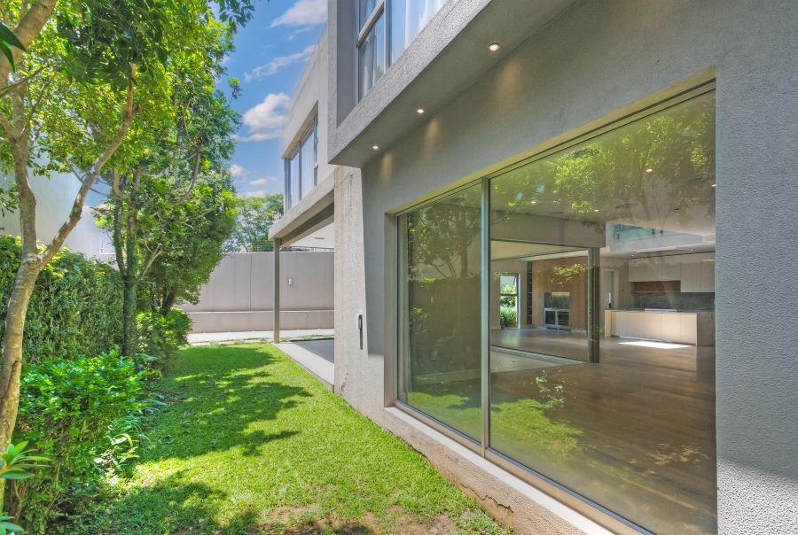 4 Bedroom Property for Sale in Morningside Gauteng