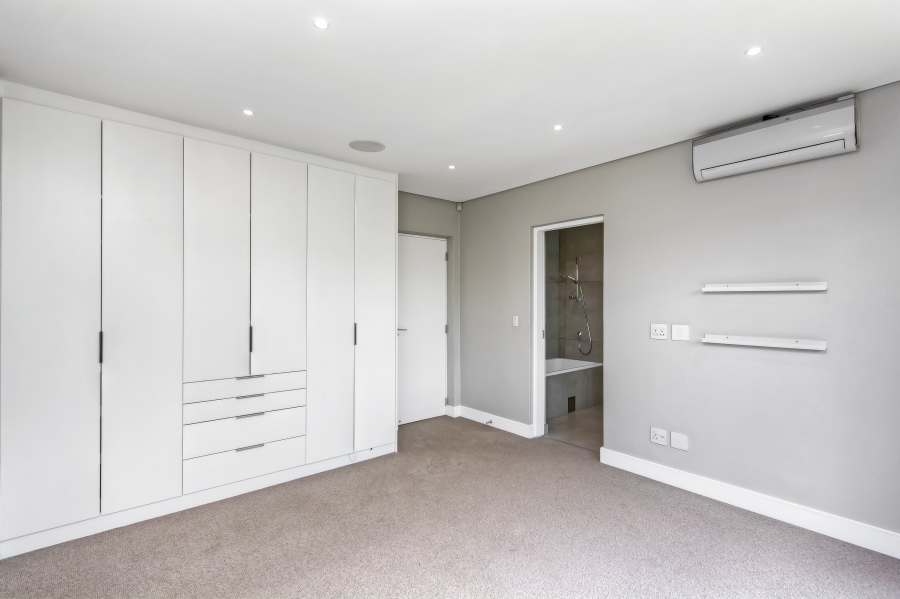 4 Bedroom Property for Sale in Morningside Gauteng