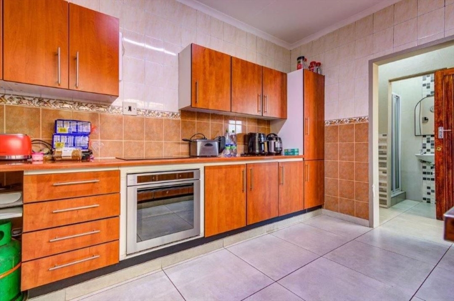 3 Bedroom Property for Sale in Edleen Gauteng