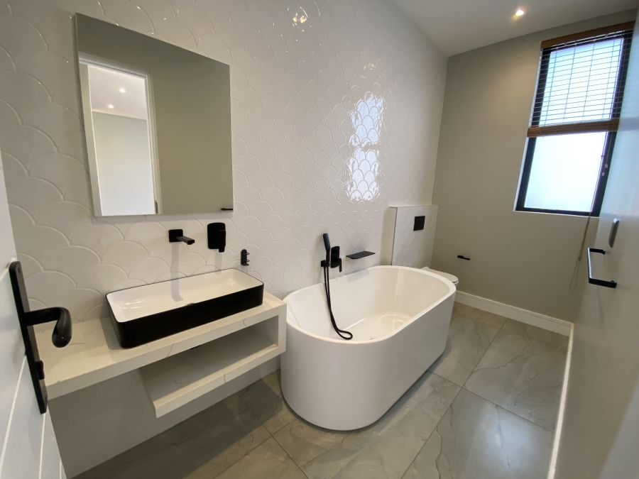 To Let 4 Bedroom Property for Rent in Neighbourhood Estate Gauteng