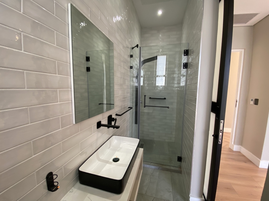 To Let 4 Bedroom Property for Rent in Neighbourhood Estate Gauteng