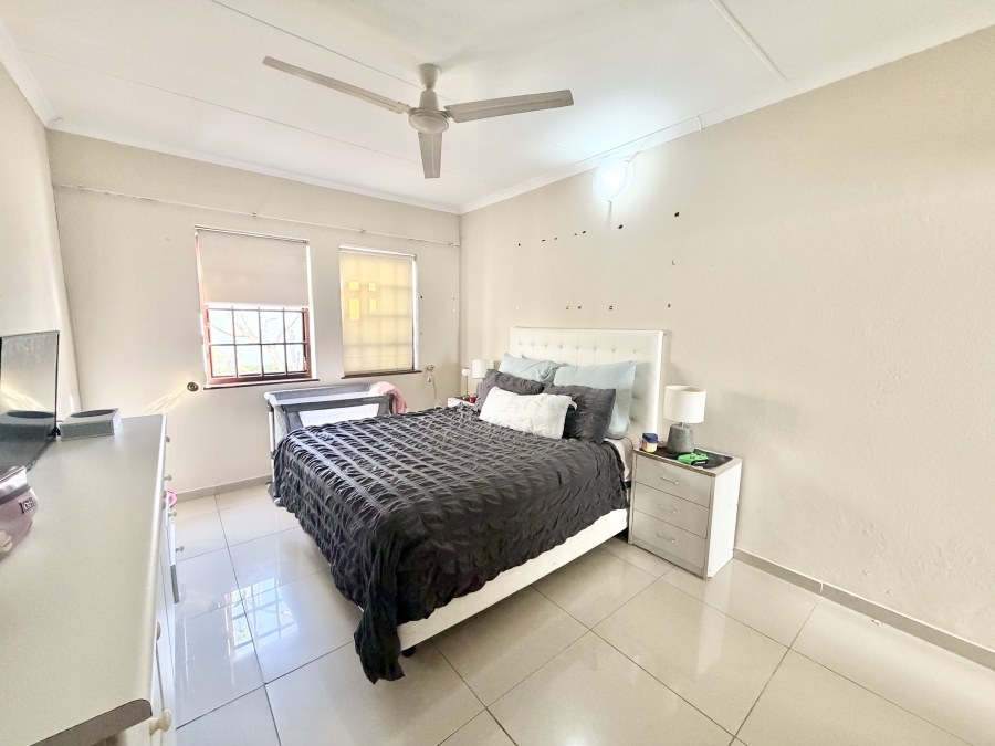 2 Bedroom Property for Sale in Halfway Gardens Gauteng