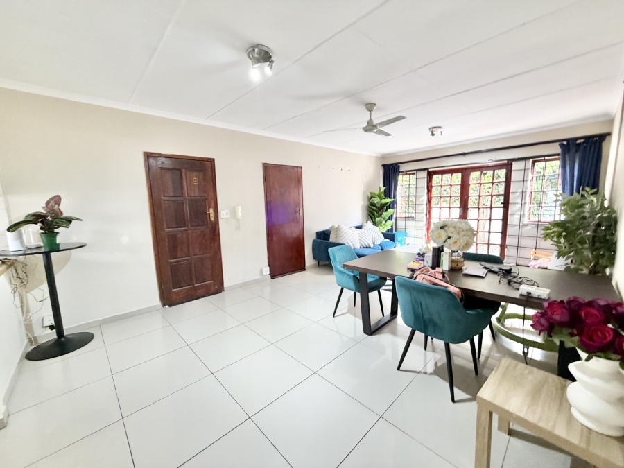 2 Bedroom Property for Sale in Halfway Gardens Gauteng