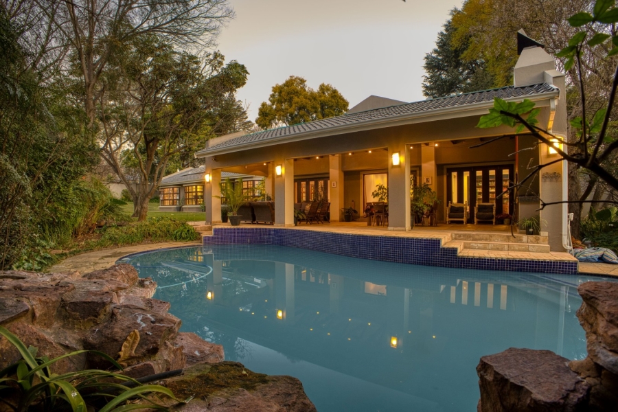 4 Bedroom Property for Sale in Sandhurst Gauteng