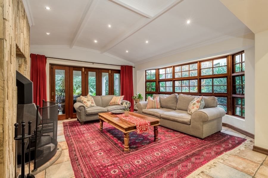 4 Bedroom Property for Sale in Sandhurst Gauteng