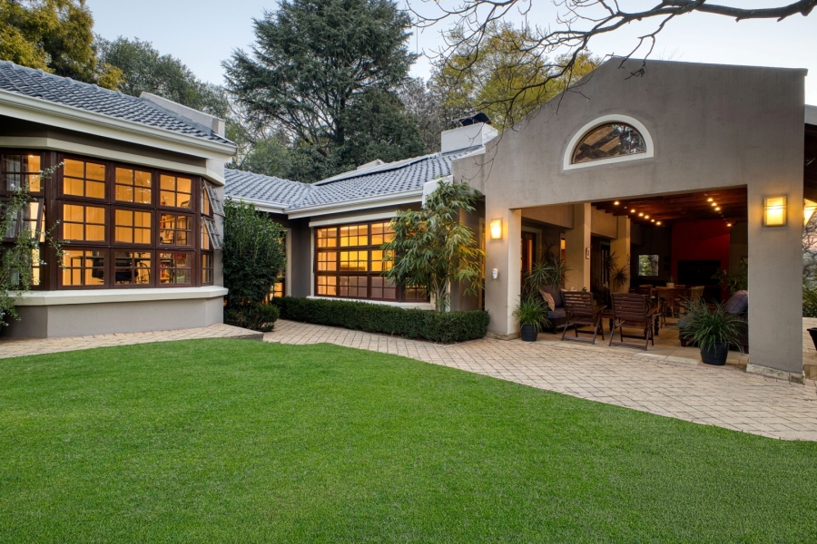 4 Bedroom Property for Sale in Sandhurst Gauteng