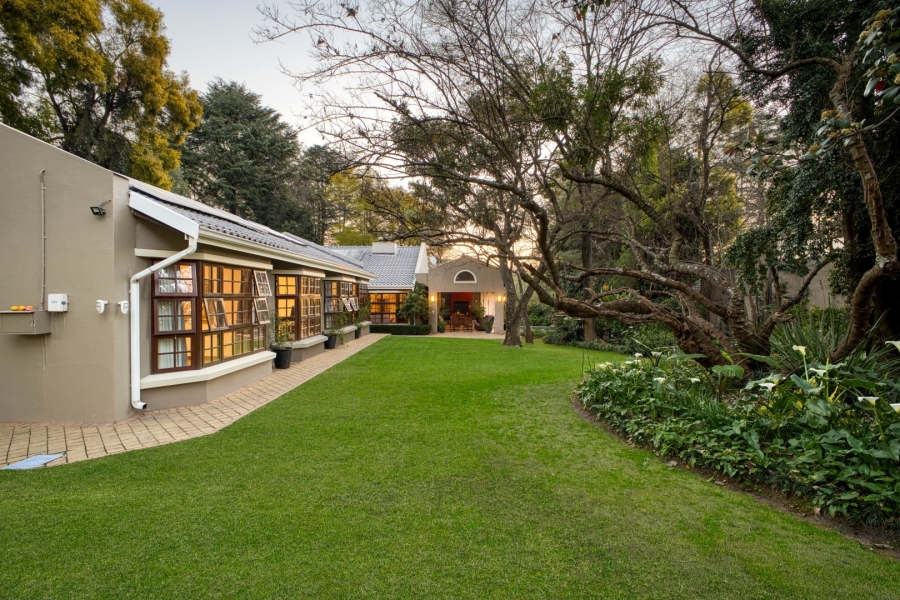 4 Bedroom Property for Sale in Sandhurst Gauteng