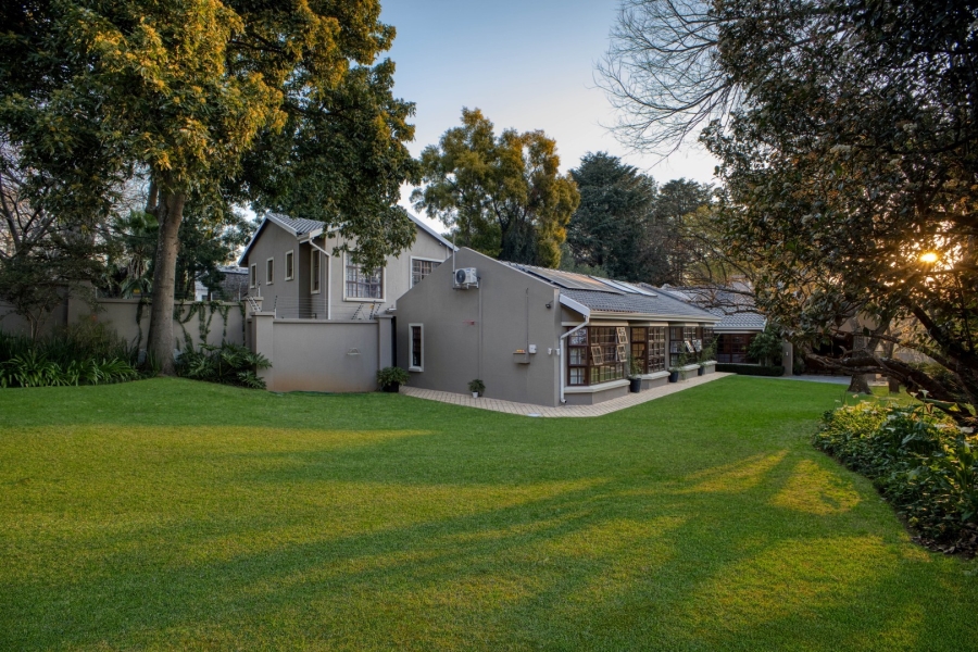 4 Bedroom Property for Sale in Sandhurst Gauteng
