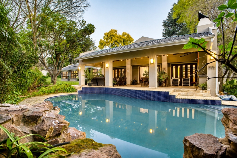 4 Bedroom Property for Sale in Sandhurst Gauteng