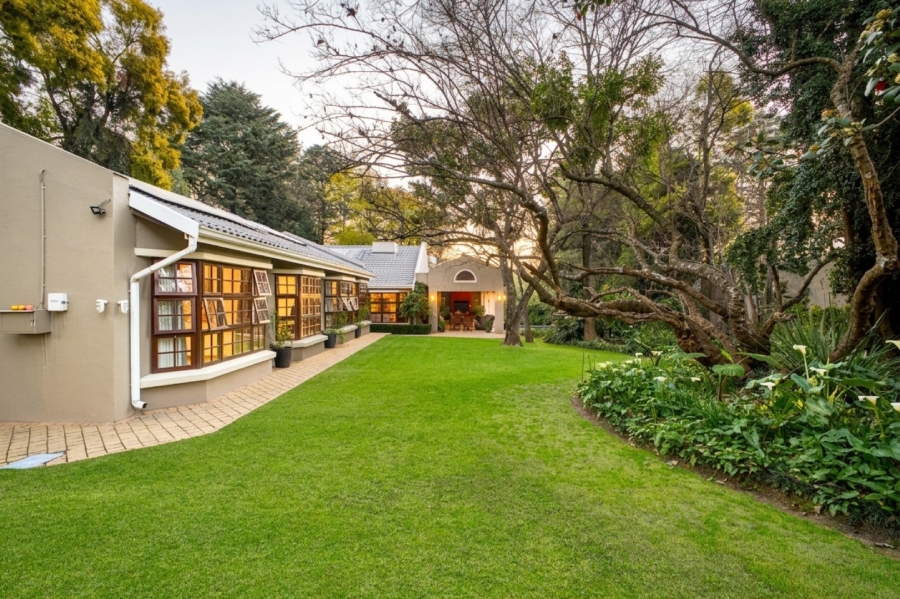 4 Bedroom Property for Sale in Sandhurst Gauteng