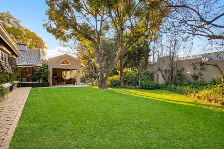 4 Bedroom Property for Sale in Sandhurst Gauteng