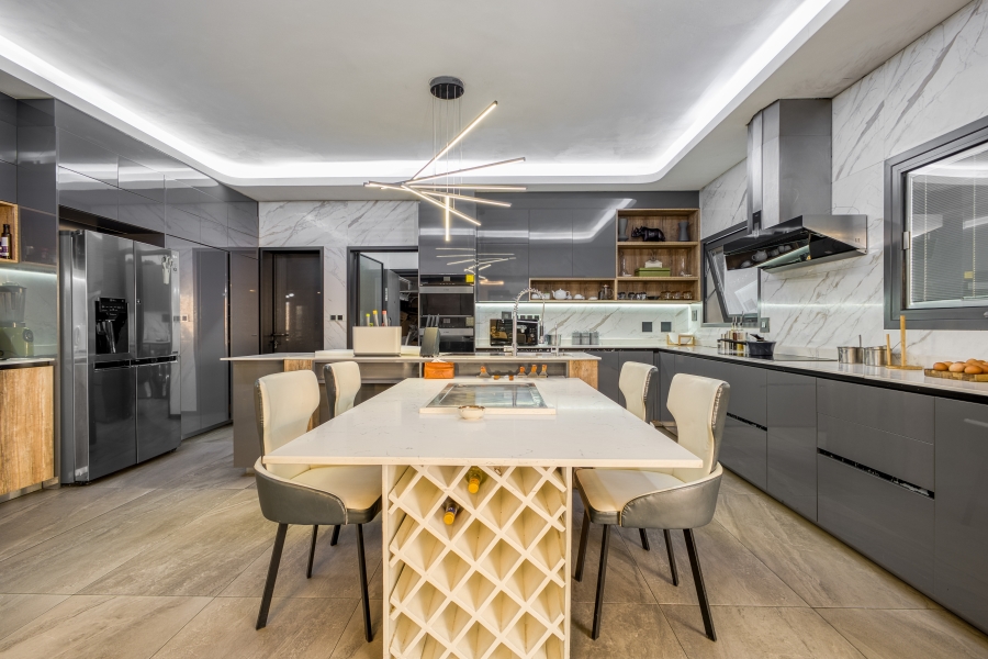 5 Bedroom Property for Sale in Bryanston Gauteng