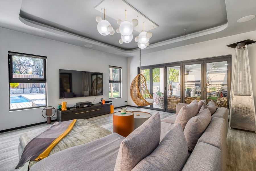 5 Bedroom Property for Sale in Bryanston Gauteng