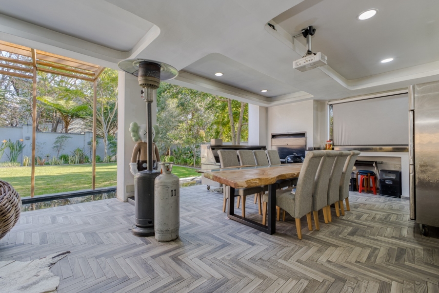 5 Bedroom Property for Sale in Bryanston Gauteng