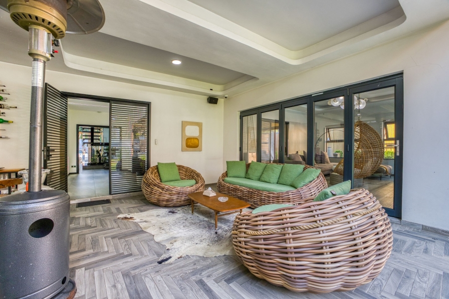5 Bedroom Property for Sale in Bryanston Gauteng