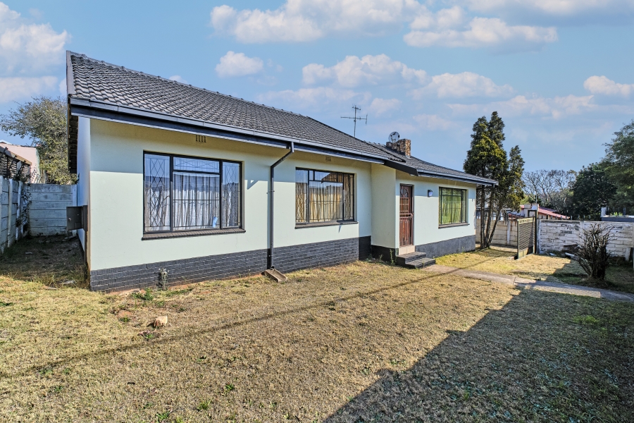 3 Bedroom Property for Sale in Lindhaven Gauteng
