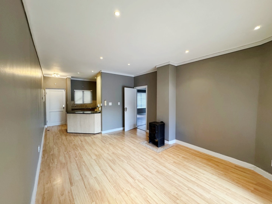 To Let 2 Bedroom Property for Rent in Melrose Gauteng