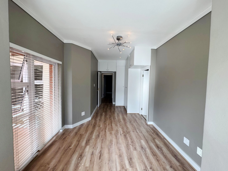 To Let 2 Bedroom Property for Rent in Melrose Gauteng