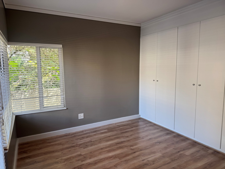 To Let 2 Bedroom Property for Rent in Melrose Gauteng