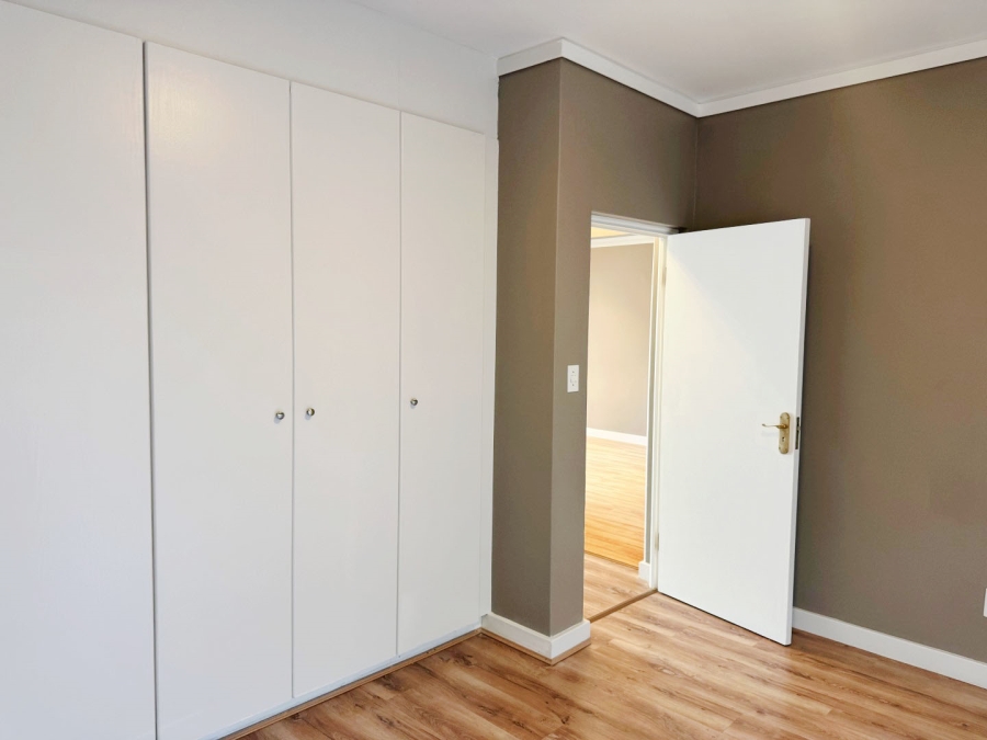 To Let 2 Bedroom Property for Rent in Melrose Gauteng
