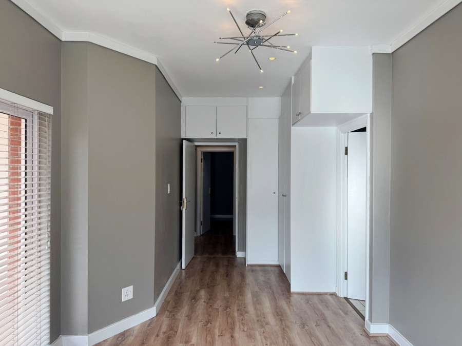 To Let 2 Bedroom Property for Rent in Melrose Gauteng