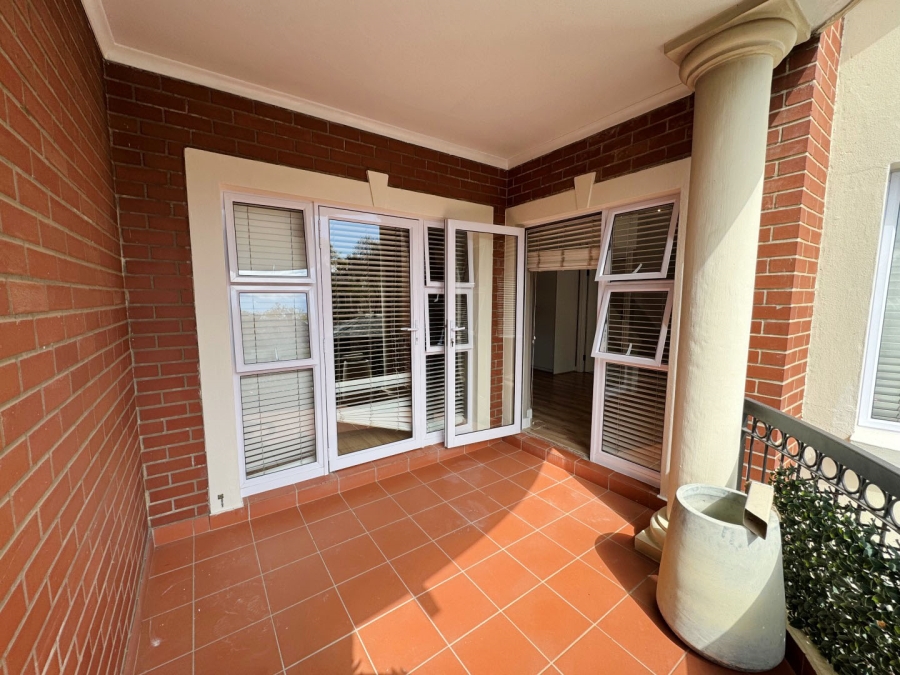 To Let 2 Bedroom Property for Rent in Melrose Gauteng