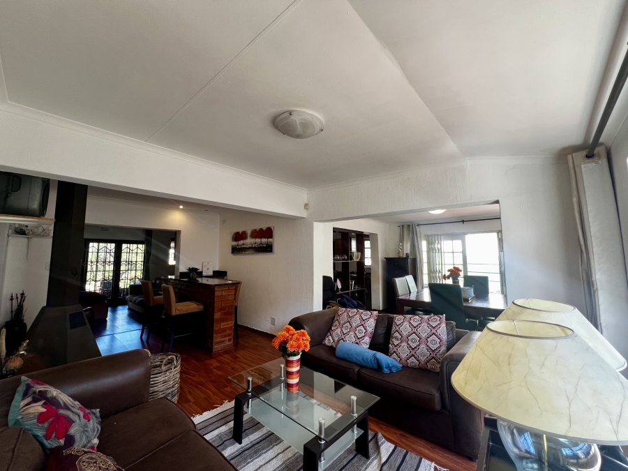 5 Bedroom Property for Sale in Paulshof Gauteng