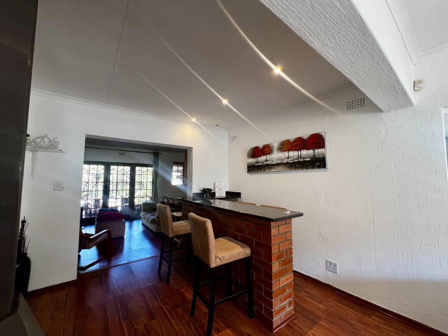 5 Bedroom Property for Sale in Paulshof Gauteng