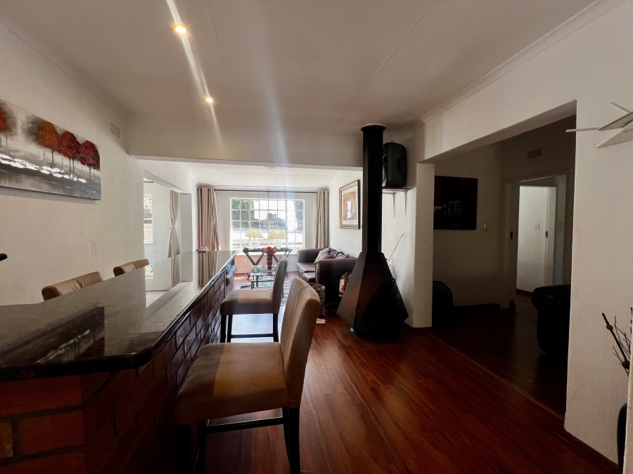 5 Bedroom Property for Sale in Paulshof Gauteng