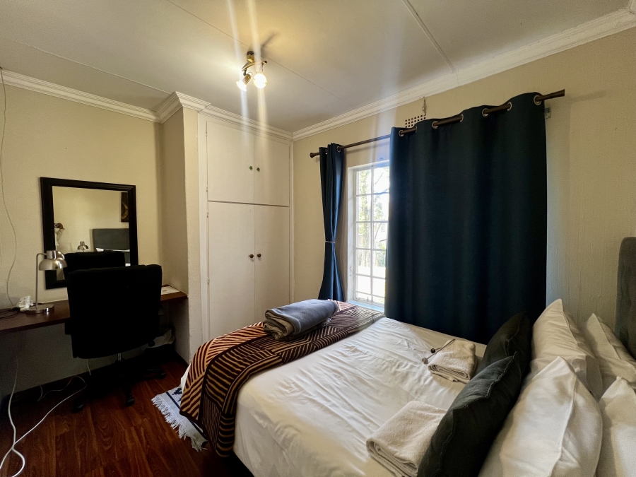 5 Bedroom Property for Sale in Paulshof Gauteng