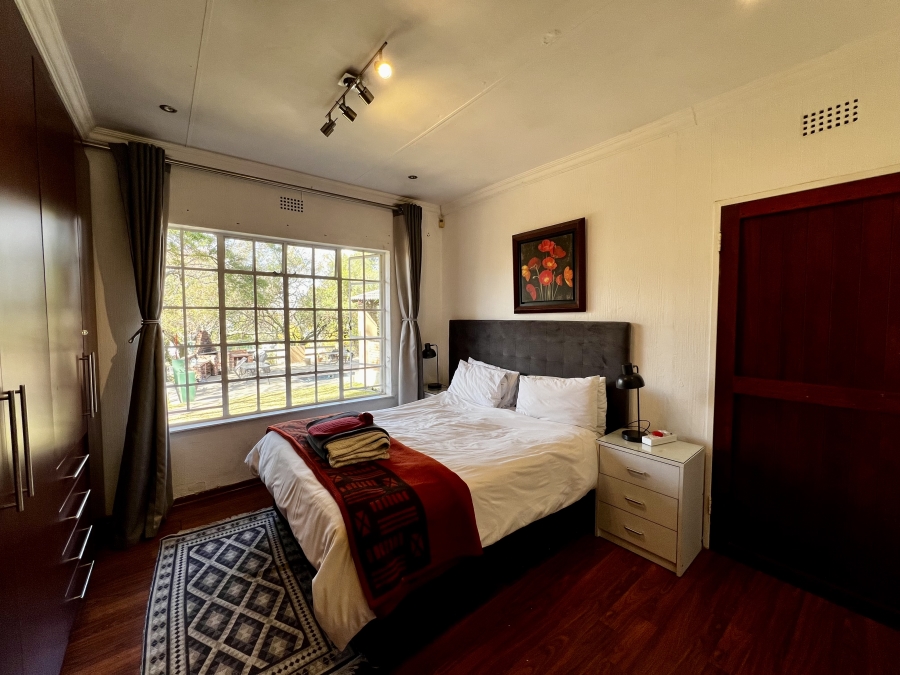 5 Bedroom Property for Sale in Paulshof Gauteng