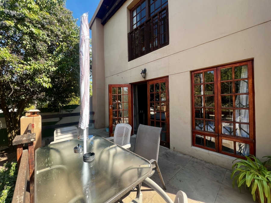5 Bedroom Property for Sale in Paulshof Gauteng