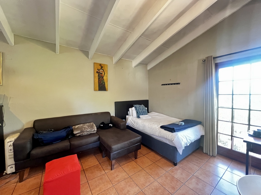 5 Bedroom Property for Sale in Paulshof Gauteng